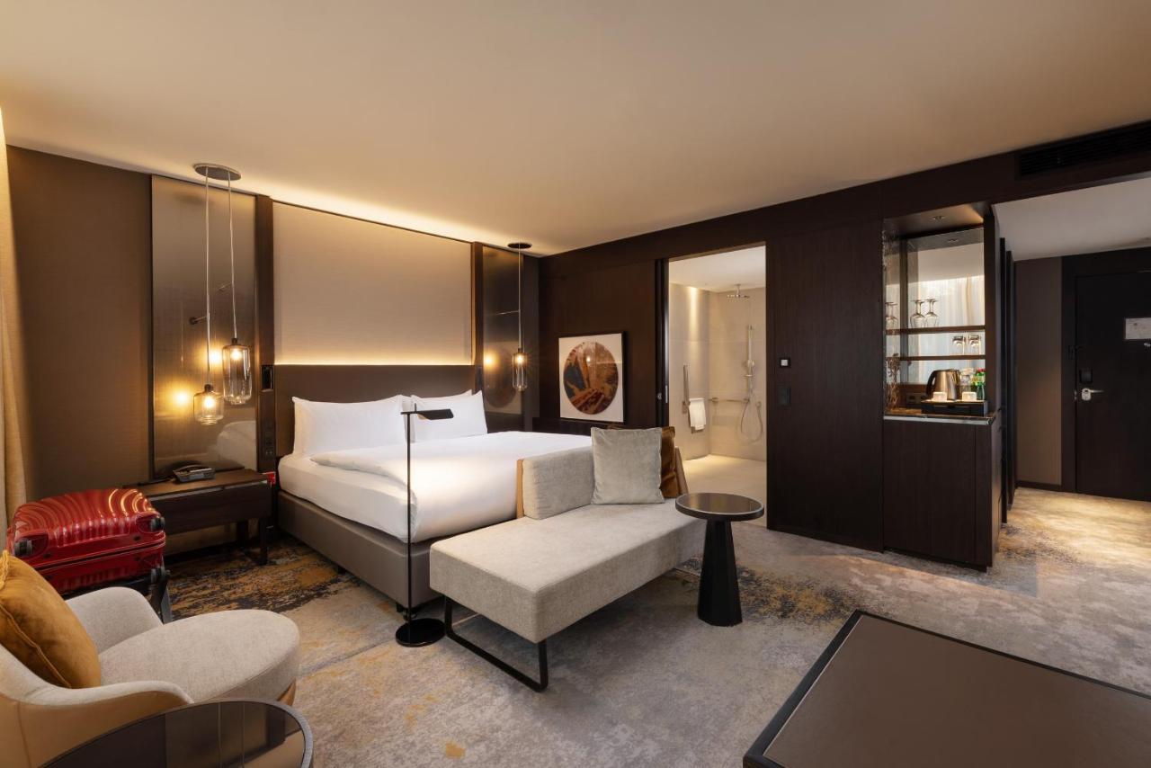 Intercontinental - By Ihg